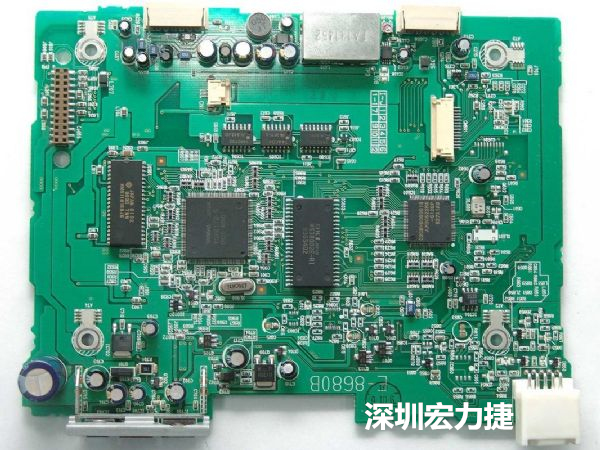 大面積PCB若電子元器件數(shù)量多、重量較重，板材強(qiáng)度不夠時(shí)容易產(chǎn)生PCB中央部凹陷問題。